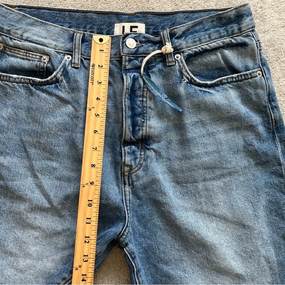 LOVERS AND FRIENDS NWT HIGH RISE 90s CUTOFF SHORTS SIZE 30 Y2K TRENDY - Picture 11 of 13